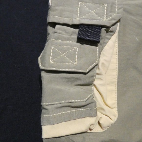 TOMMY HILFIGER | medium | Olive Green Cargo Shorts / Swim Shorts | NWOT - Picture 15 of 16